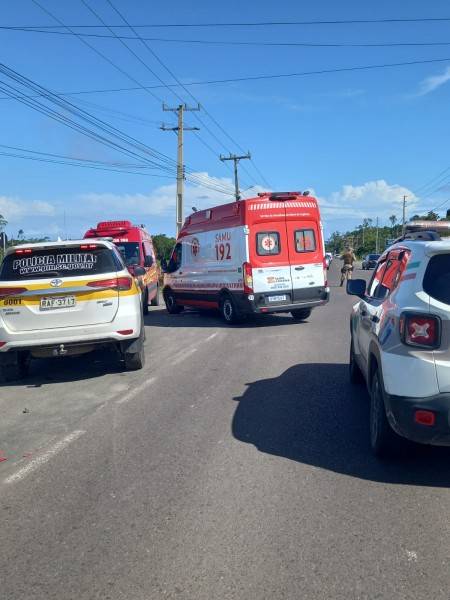 Colisão frontal contra carro deixa motociclista gravemente ferido em Araranguá — foto 2