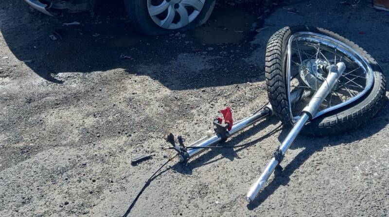 Colisão frontal contra carro deixa motociclista gravemente ferido em Araranguá — foto 3