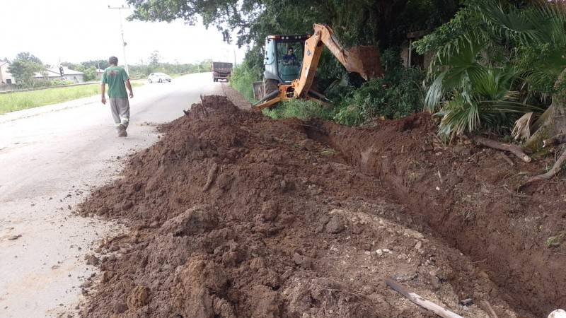 Ampliação de rede avança para reforçar o abastecimento de água em Içara — foto 1
