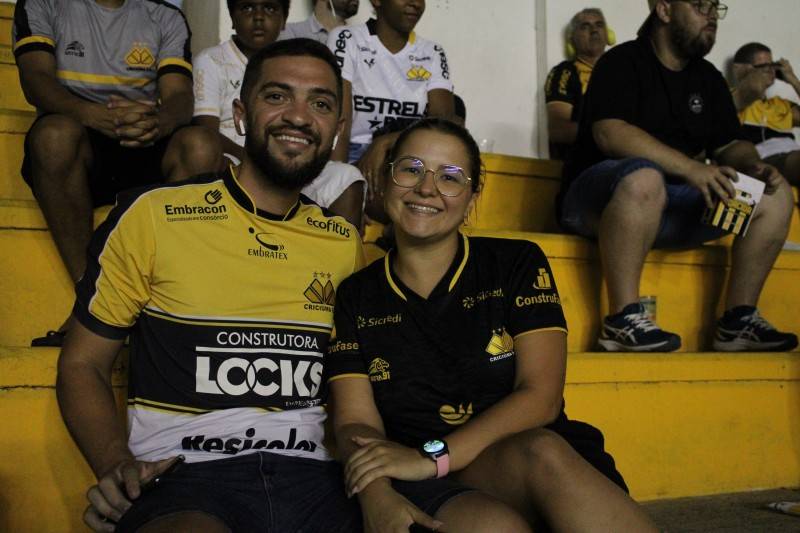 Torcida carvoeira vibra com vitória contra o Barra pelo Catarinense — foto 2