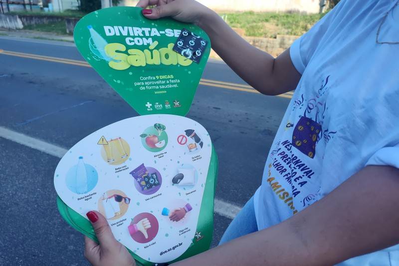 Carnaval: Vigilância Epidemiológica de Morro da Fumaça realiza blitz educativa — foto 2