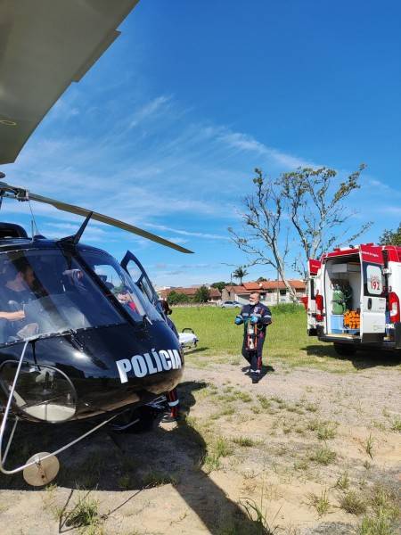 Motociclista fica gravemente ferido após colisão entre carro e moto em Imaruí — foto 2
