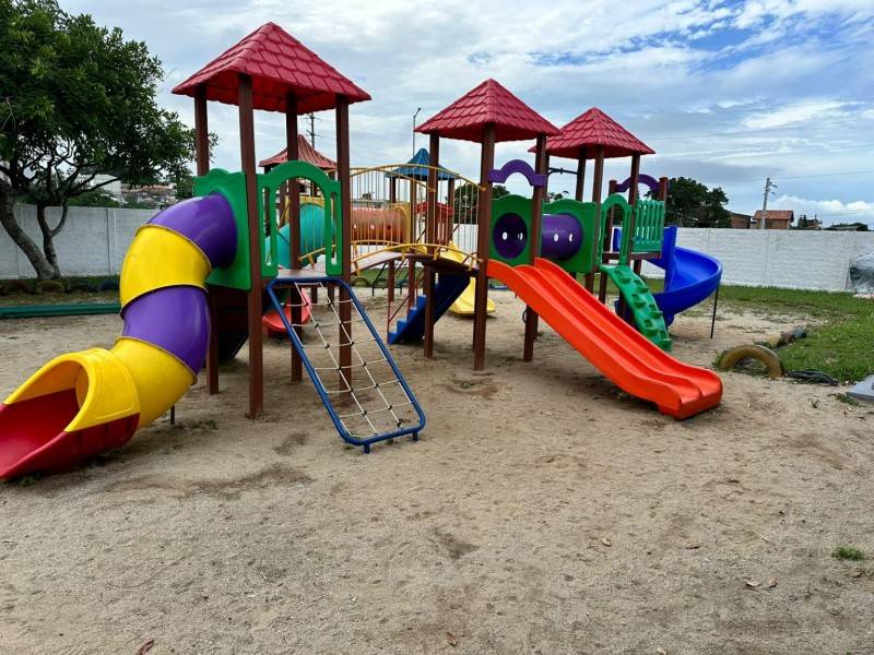 Prefeitura de Imbituba reforma creche e inaugura quadra de grama sintética — foto 5