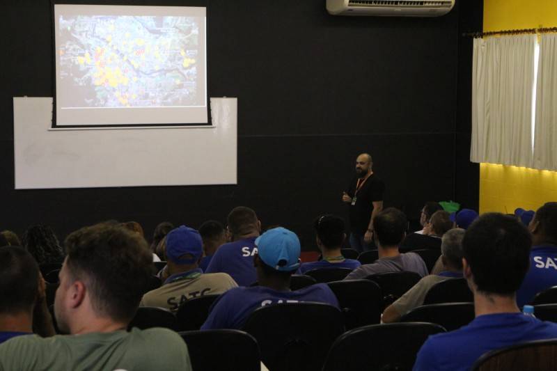Colaboradores da Satc participam de palestra sobre prevenção contra dengue — foto 2