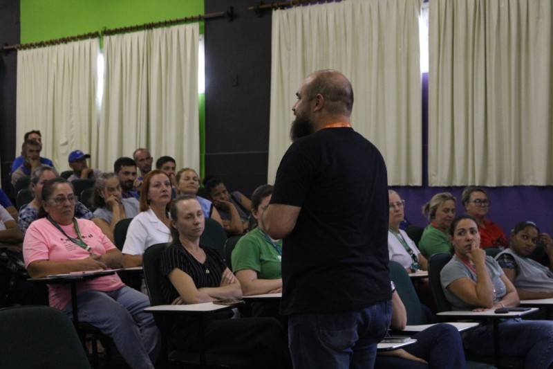 Colaboradores da Satc participam de palestra sobre prevenção contra dengue — foto 6