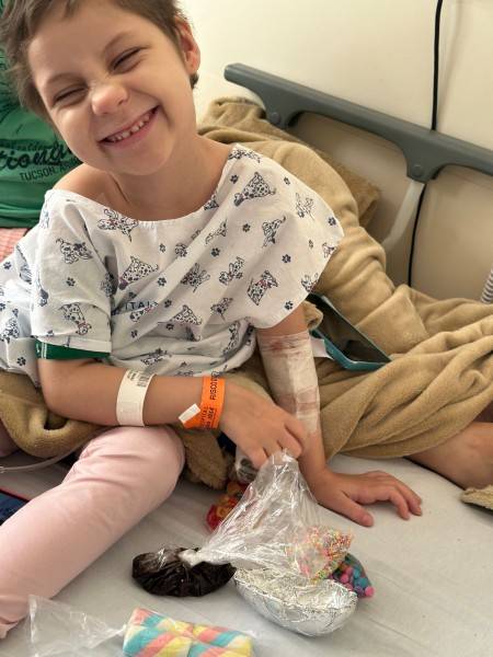 Crianças da oncologia pediátrica do HSJosé participam de atividades especiais nesta Páscoa — foto 1