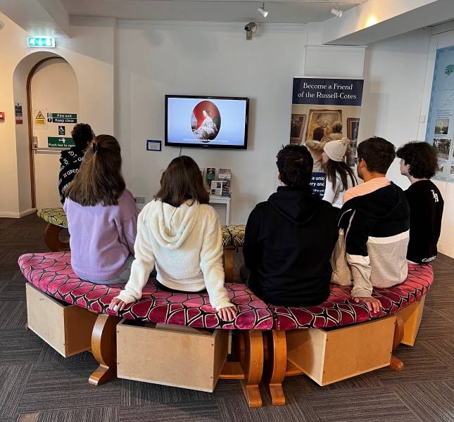 Alunos do Colégio Satc terão experiências educacionais e culturais em Intercâmbio para Inglaterra — foto 1
