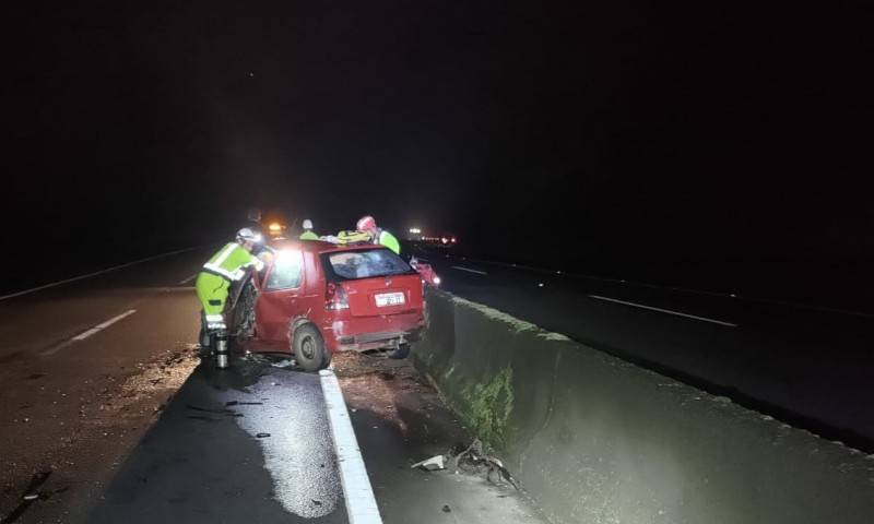 BR-101: carreta de Santa Rosa do Sul é atingida por carro que trafegava na contramão — foto 2