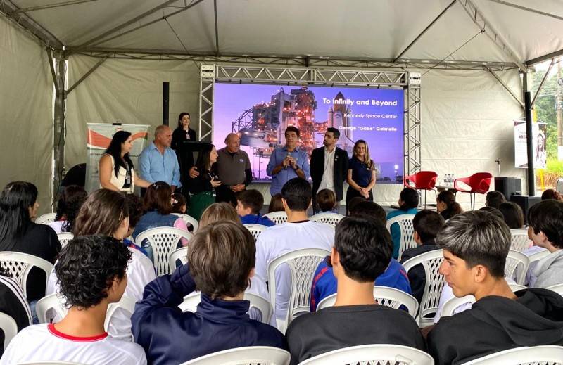Parque Astronômico de Criciúma recebe palestras de ex-engenheiro da Nasa — foto 2