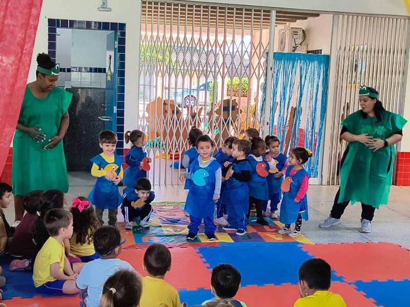 Dia do Livro Infantil tem atividades especiais nas escolas e Centros de Educação Infantil de Içara — foto 1