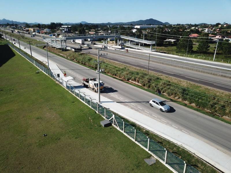 CCR ViaCosteira conclui mais duas novas passarelas na BR-101 no sul de SC — foto 2