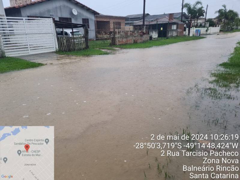 Queda de raio mata novilho em Balneário Rincão — foto 4