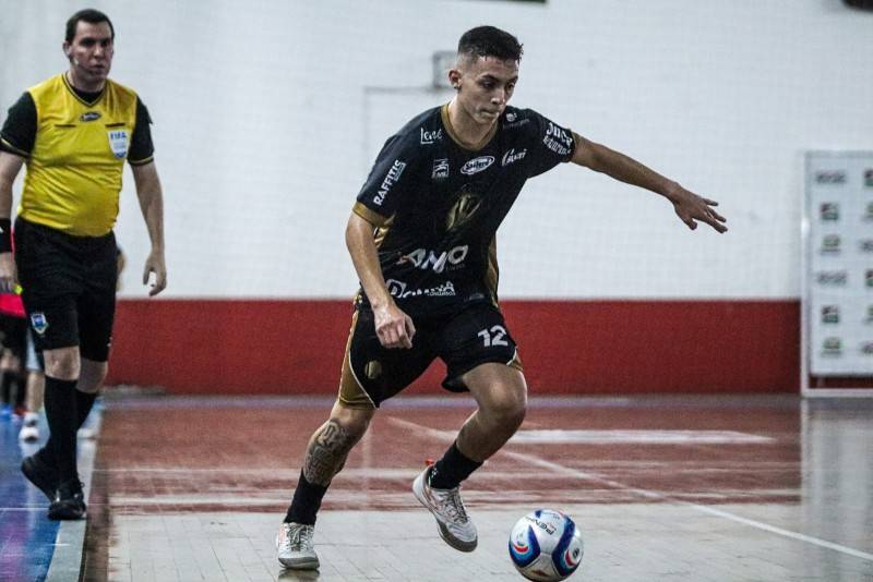 Em noite histórica, Criciúma Futsal vence o São Lourenço — foto 1
