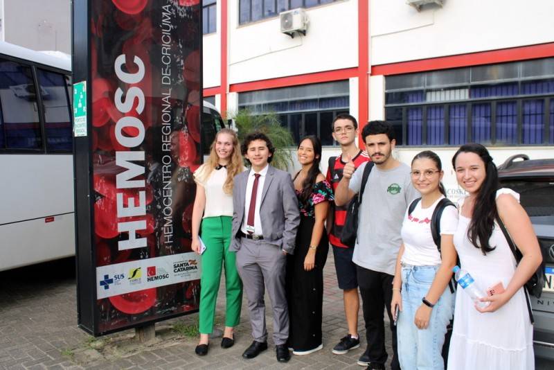 DCE da Unesc incentiva doação de sangue para os atingidos do Rio Grande do Sul — foto 1