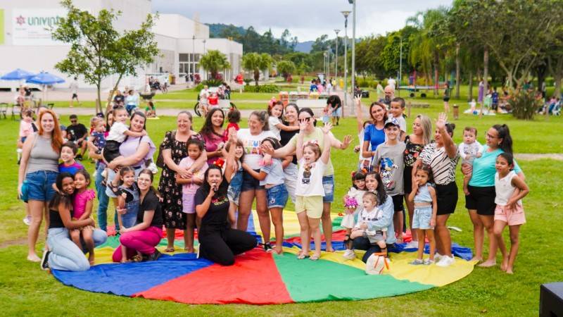Workshop de dança e apresentação teatral estão entre atrações do Domingo no Parque de Dia das Mães — foto 1