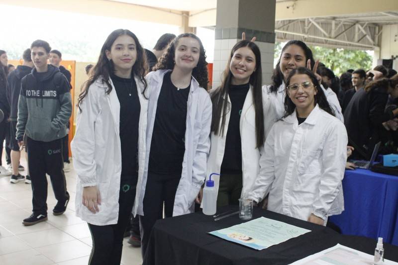 Colégio Satc: disciplinas eletivas expõem projetos realizados durante o trimestre — foto 4