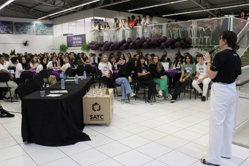 Fábrica de Ideais desperta empreendedorismo nos alunos do Colégio Satc — foto 1