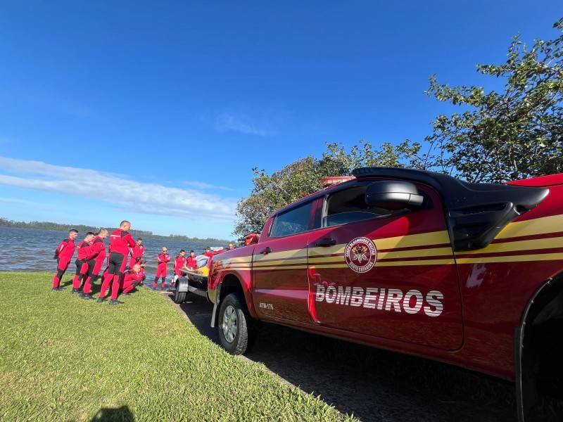 Bombeiros de Criciúma e região participam de treinamento aquático — foto 7