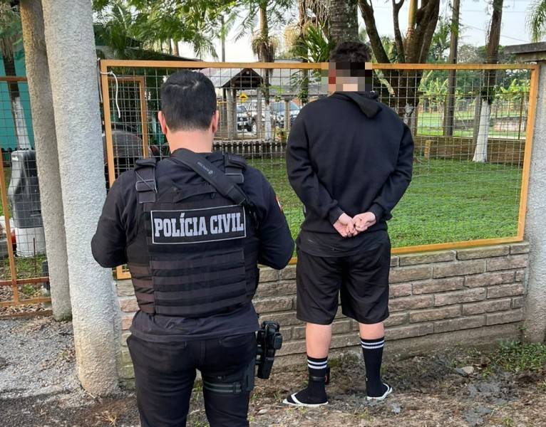 Trio suspeito de roubar, espancar e enterrar homem ainda vivo é preso em Praia Grande — foto 1