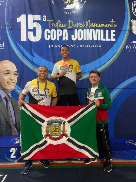 Criciúma conquista dez medalhas em importantes competições de judô e karatê — foto 1