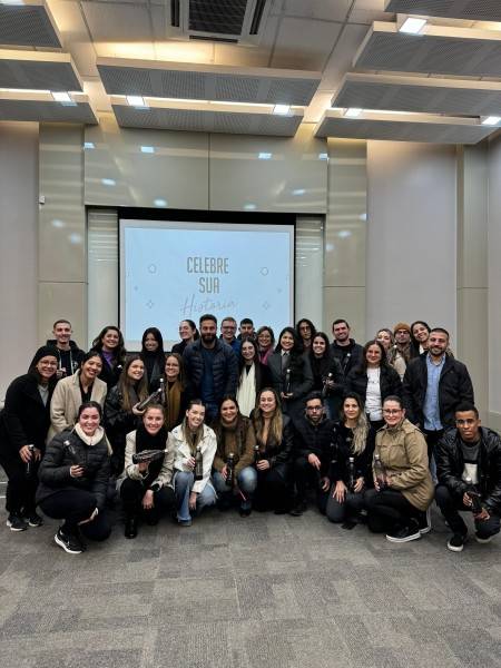 La moda celebra tempo de empresa dos colaboradores — foto 4