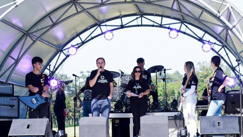 Primeiro Festival de Rock no Parque reúne bandas em Capivari de Baixo — foto 9