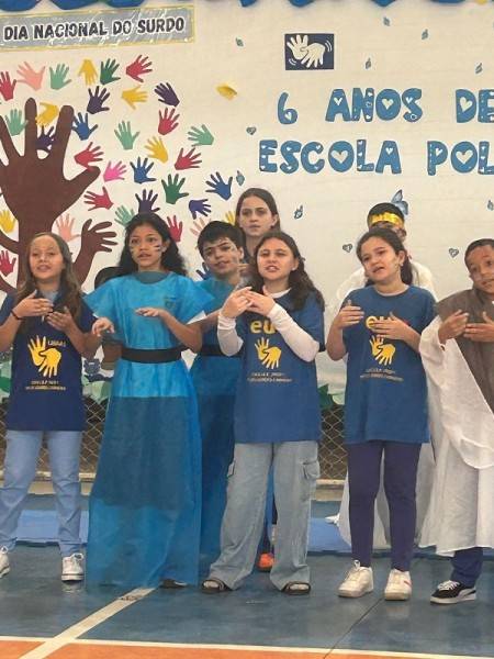 Dia do Azul: celebrando as lutas e conquistas da comunidade surda em Criciúma — foto 2