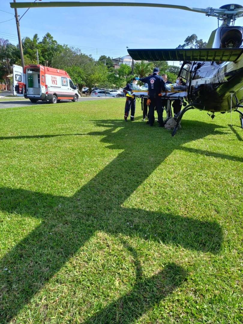 Acidente em Lauro Müller deixa motociclista gravemente ferido — foto 1