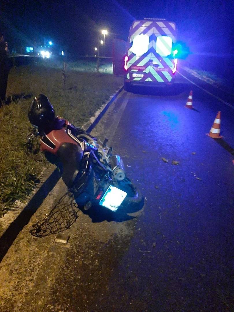 Jaguaruna: motociclista morre após acidente na SC-100 — foto 1