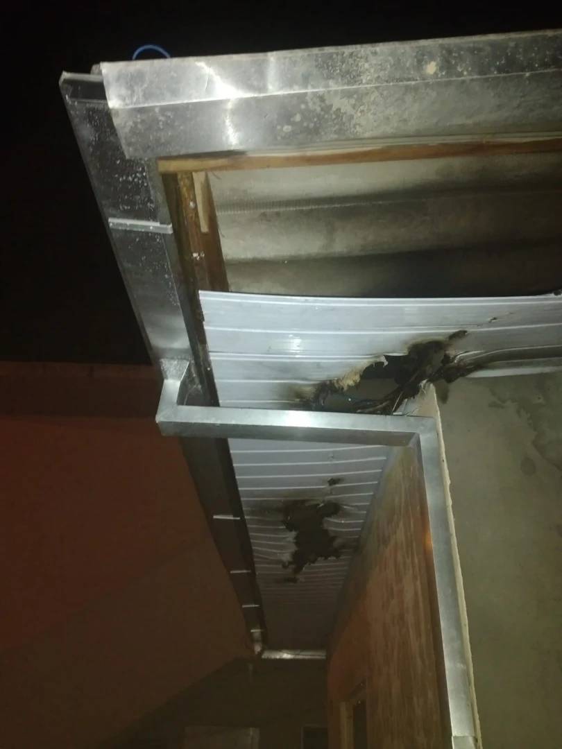 Fiação elétrica causa princípio de incêndio em residência de Araranguá — foto 1