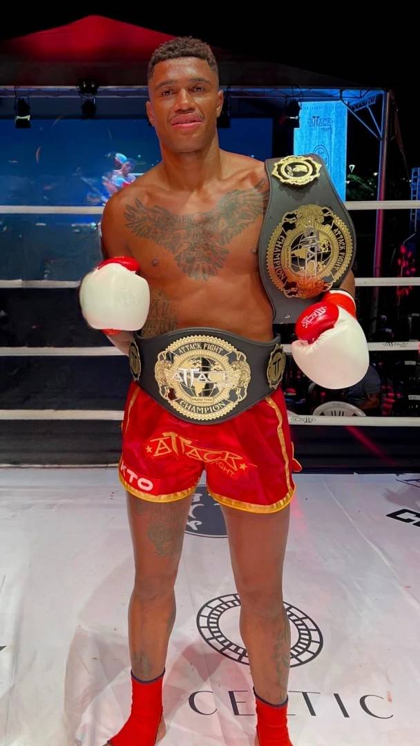 Atleta de Criciúma é bicampeão do maior evento de Muay Thai da América Latina — foto 7