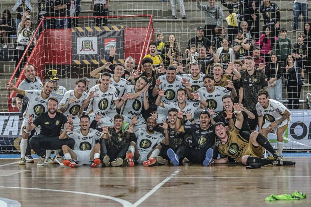 Criciúma Futsal está na semifinal do Campeonato Catarinense — foto 1