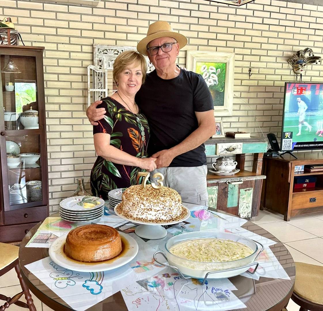Comemorando com Square Old Mem  Aniversário Chef Motta — foto 41