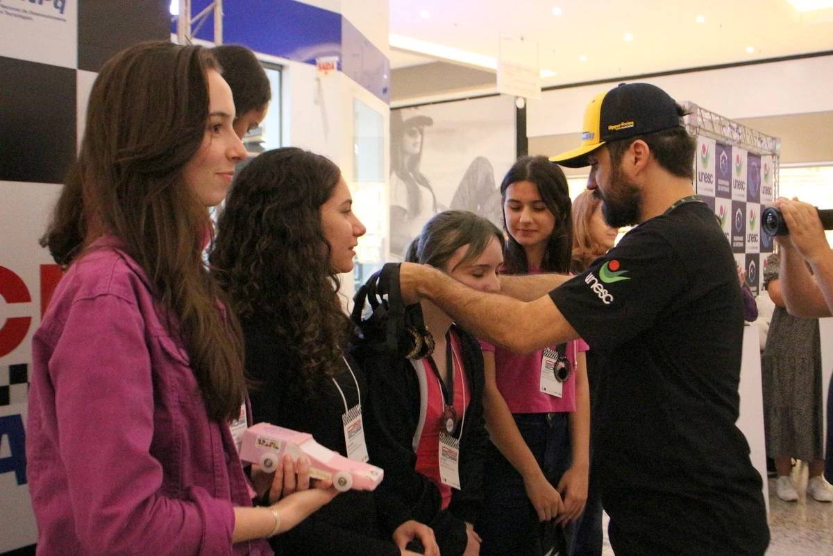Ciência da Velocidade: final da competição mobiliza participantes e espectadores — foto 7