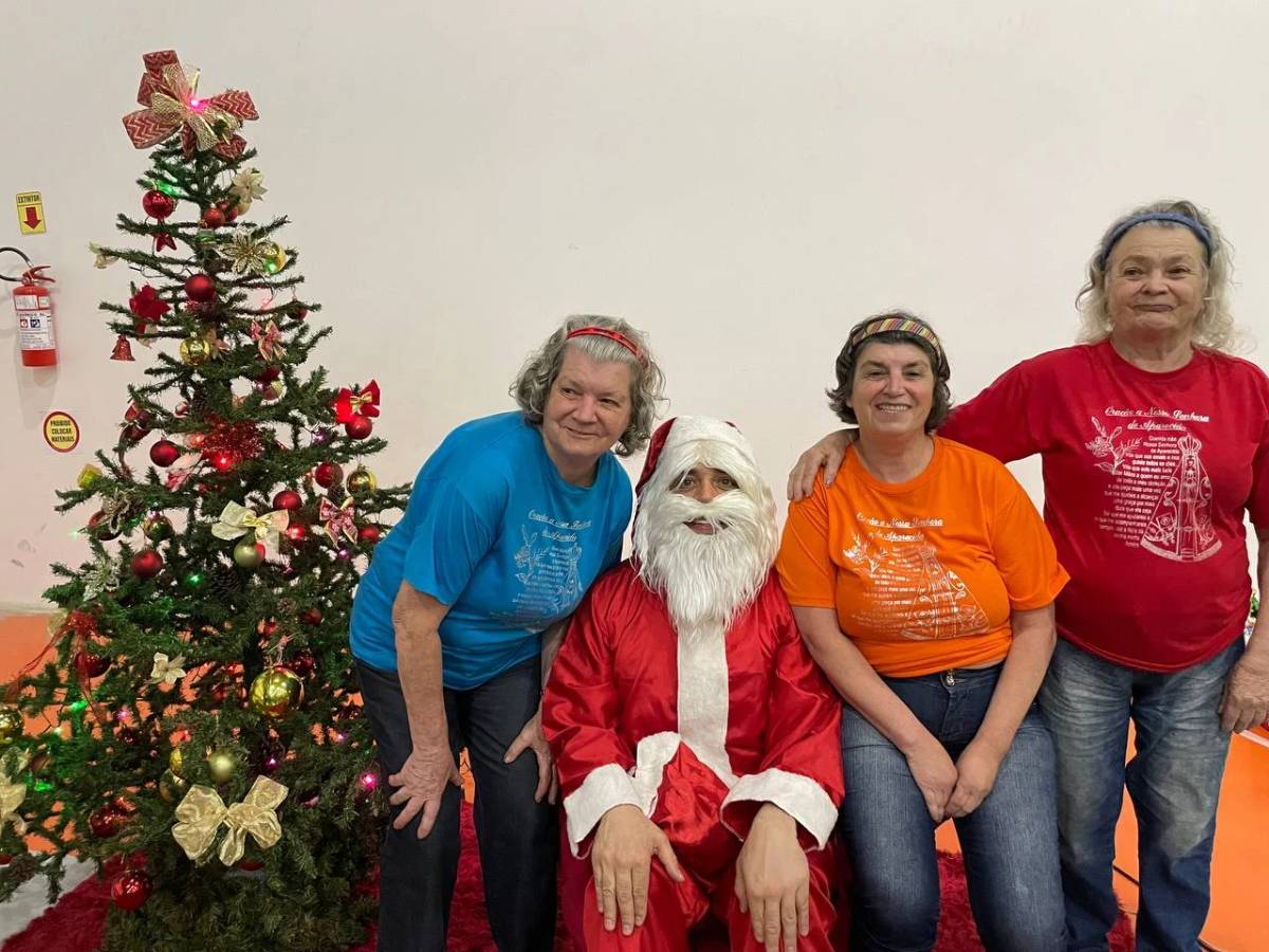 Festa de Natal da Apae celebra solidariedade e união em Cocal do Sul — foto 2
