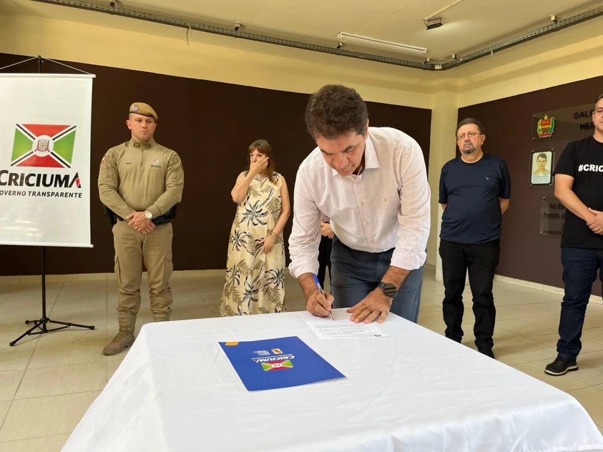 Sancionada lei que nomeia rua em homenagem ao sargento Davi Appel da Silva — foto 4