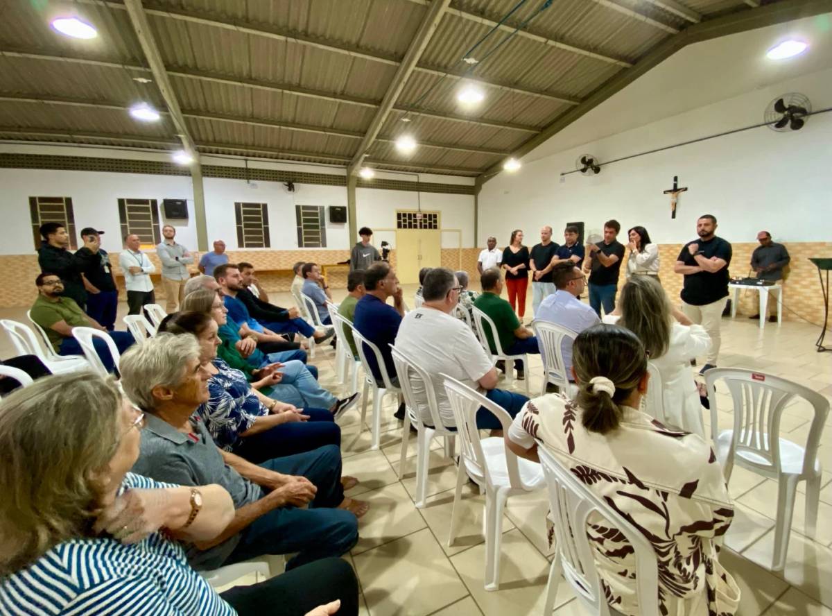 Governo de Criciúma inaugura centros comunitários nos bairros Vila Floresta — foto 1