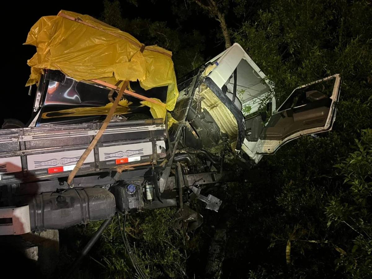 Serra do Rio do Rastro é interditada após acidente de trânsito — foto 2
