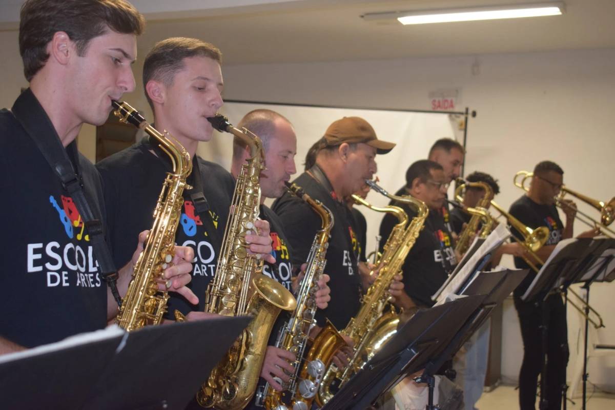 Abadeus celebra formatura de mais de 80 alunos na Escola de Artes — foto 4