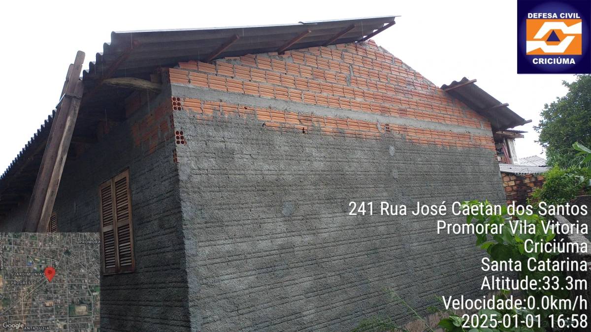 Chuvas provocam destelhamentos e alagamentos em Criciúma — foto 2