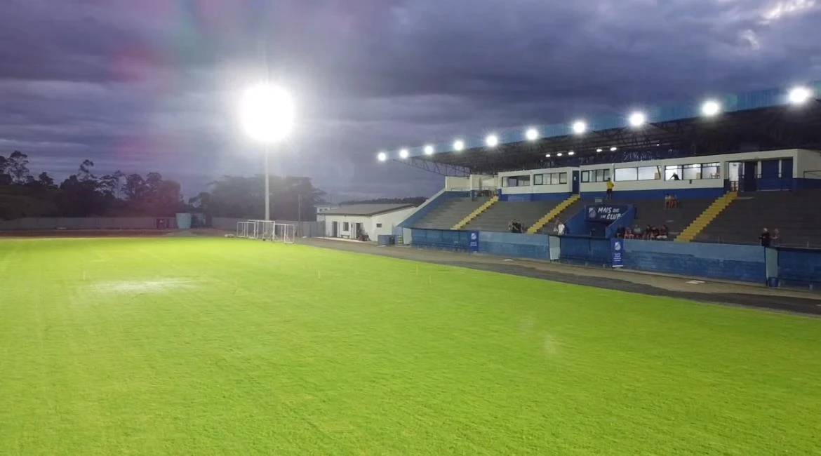 Novo sistema de iluminação começa a ser testado no Estádio da Montanha — foto 6
