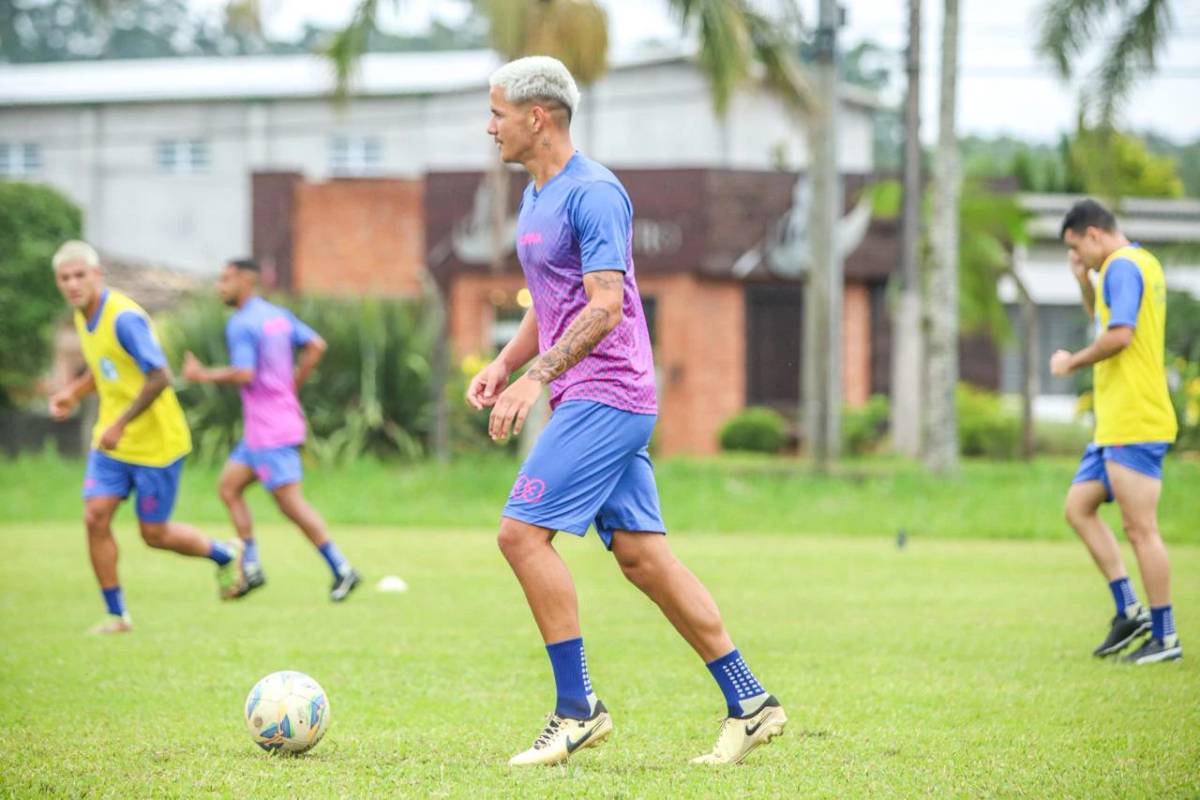 Caravaggio encerra semana de trabalho com treino na Montanha — foto 1