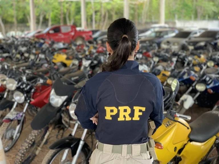 PRF promove leilão com mais de 300 veículos apreendidos em Santa Catarina — foto 4