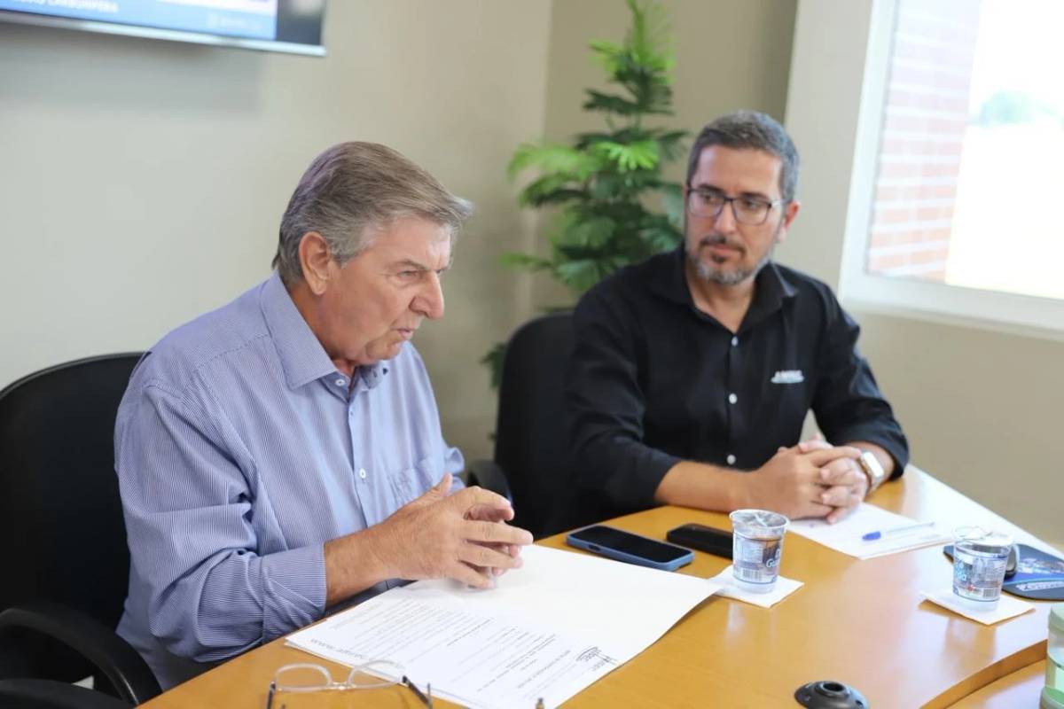 Prefeitos da Amrec se reúnem para definir prioridades de 2025 — foto 3