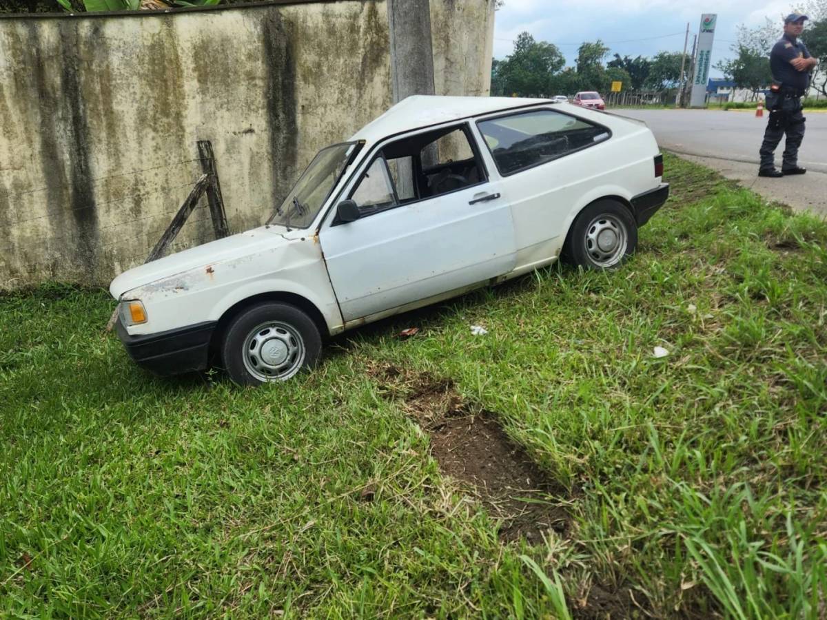 Cadeirinha salva vida de criança de 4 anos em grave acidente em Criciúma — foto 1