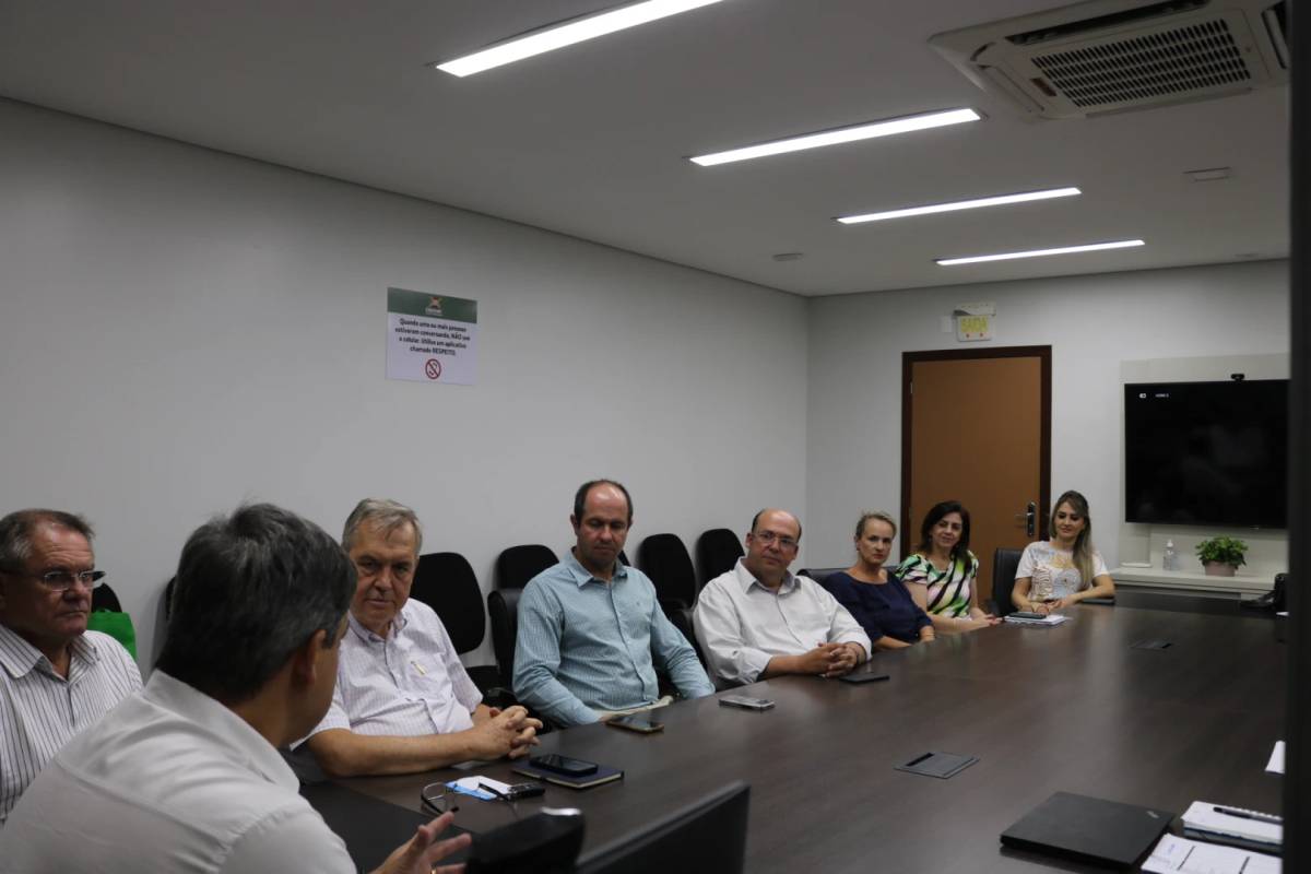 Diretoria da Acic se reúne com prefeito para tratar de ações estratégicas de desenvolvimento econômico — foto 1