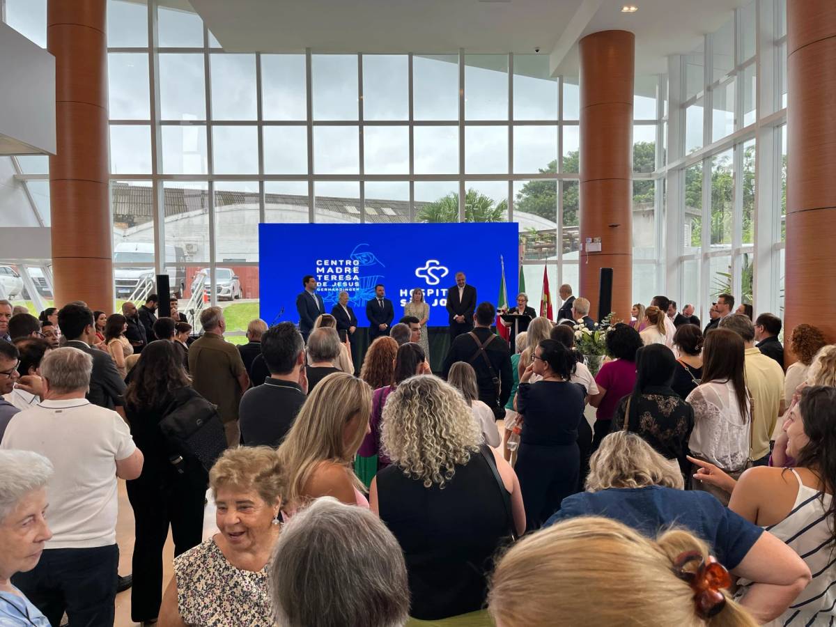 Com alto padrão tecnológico, Centro Madre Teresa de Jesus Gerhardinger é inaugurado em Criciúma — foto 12