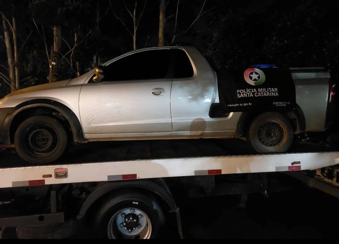 Homem é preso em flagrante por furto de fios em Criciúma — foto 2