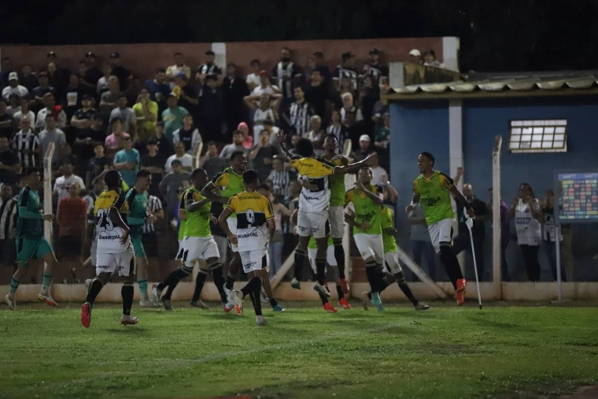 Veja as fotos da vitória e classificação do Criciúma na Copa do Brasil — foto 2