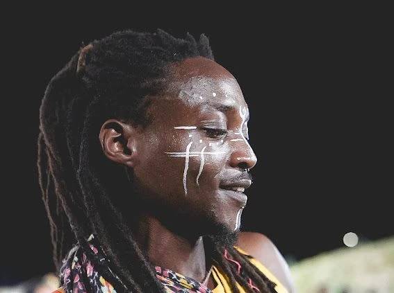 CarnaRincão atrai e anima foliões na primeira noite de festa — foto 1